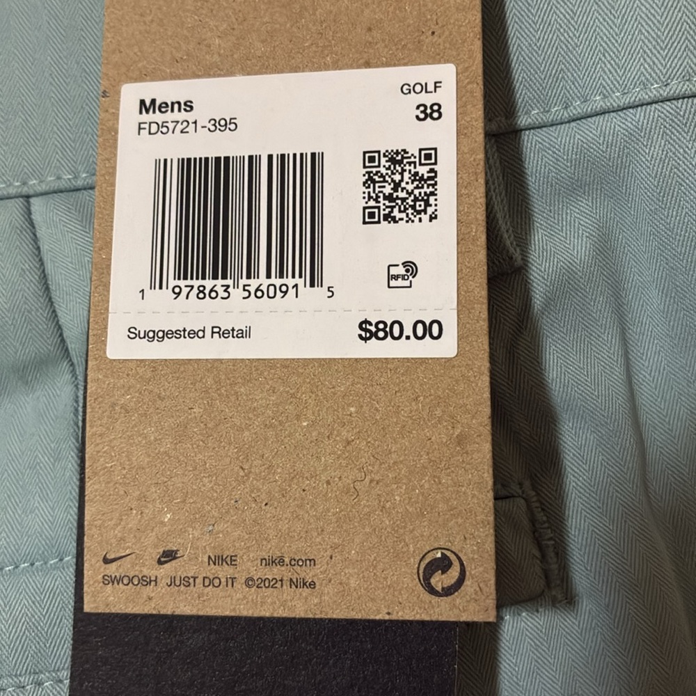 Nike Men's Light Aqua Flat Front Golf Shorts - Picture 6 of 6